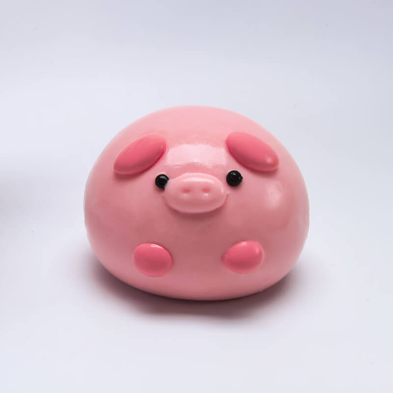 big-pig-ball-animal-squishy-01